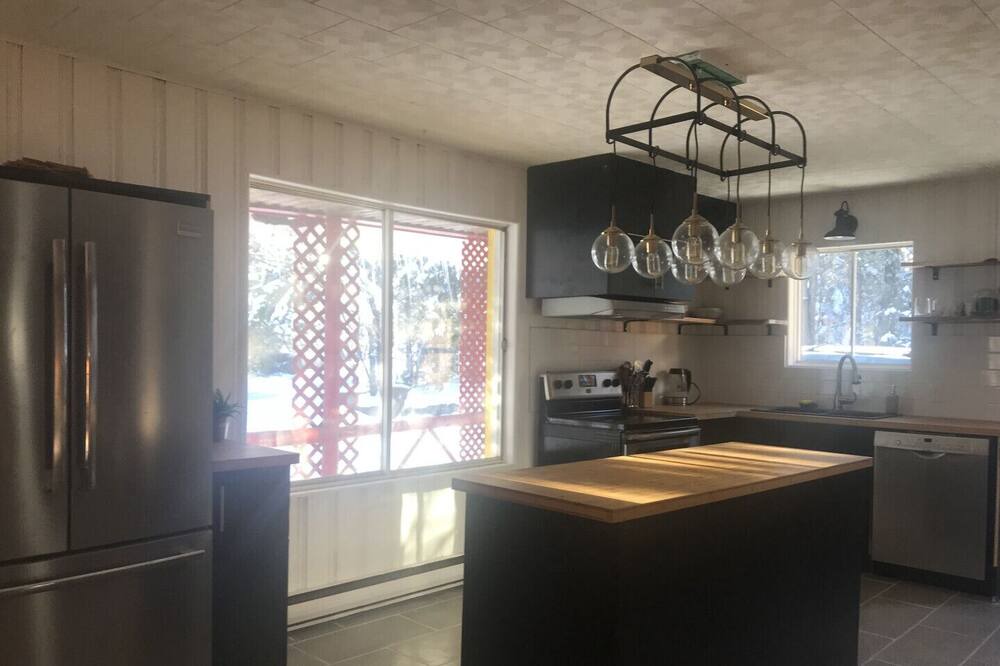 Photo of Kitchen in Saint-Hippolyte