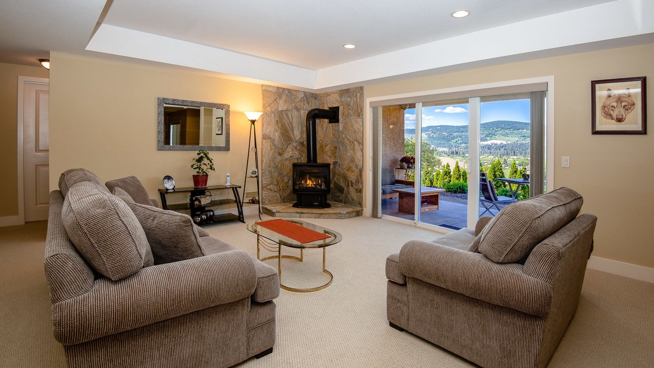 Photo of Livingroom in Central Okanagan