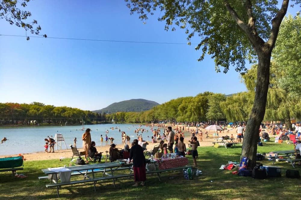 Photo of Others in Saint-Jean-Baptiste