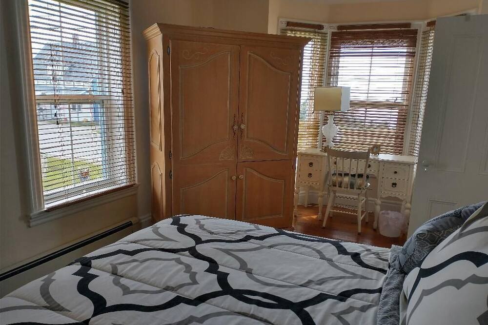 Photo of Bedroom in Meteghan