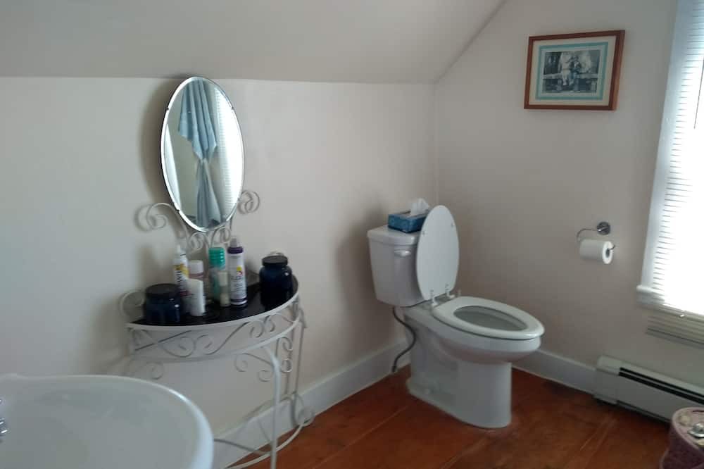 Photo of Bathroom in Meteghan