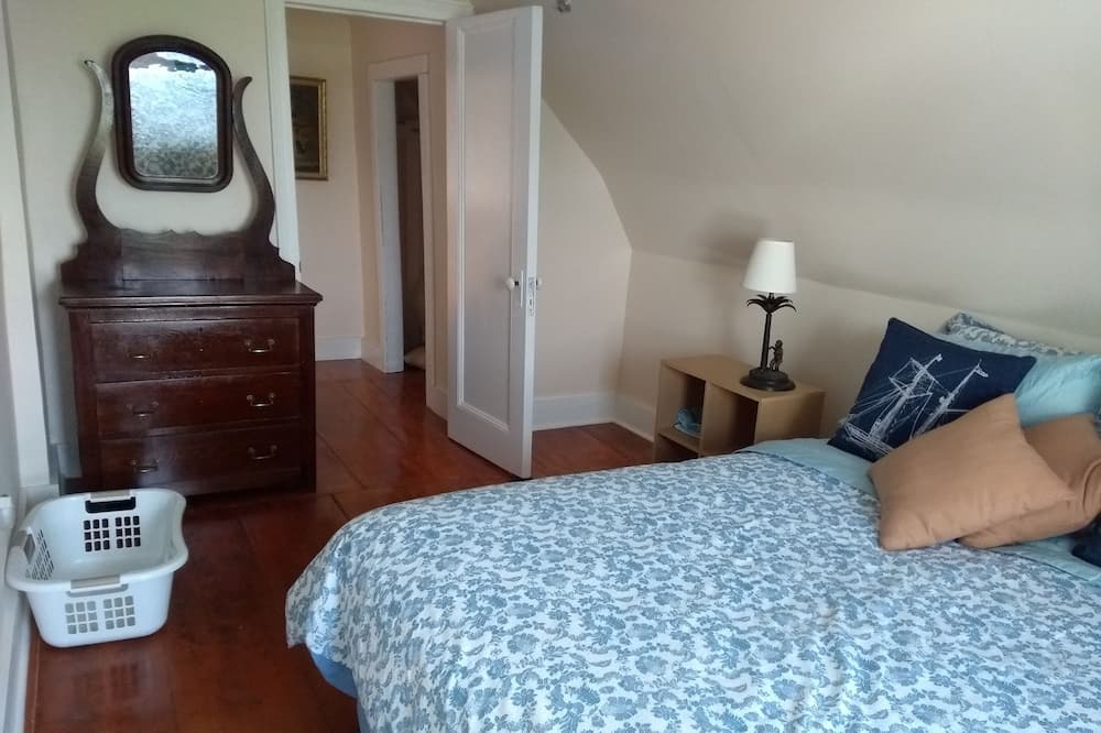 Photo of Bedroom in Meteghan