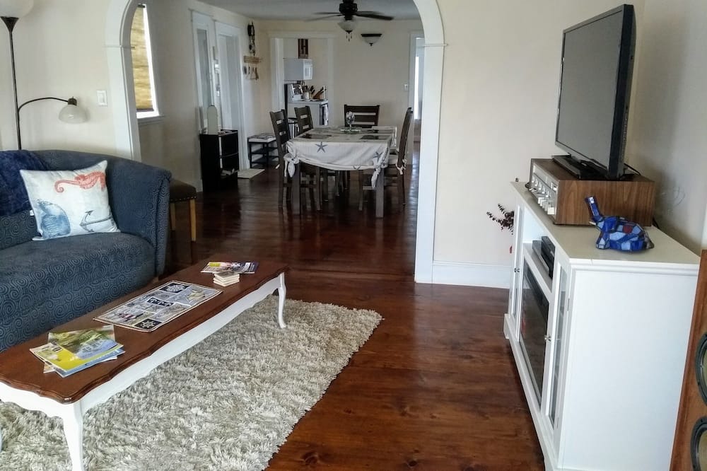 Photo of Livingroom in Meteghan