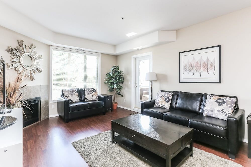 Photo of Livingroom in Quail Ridge