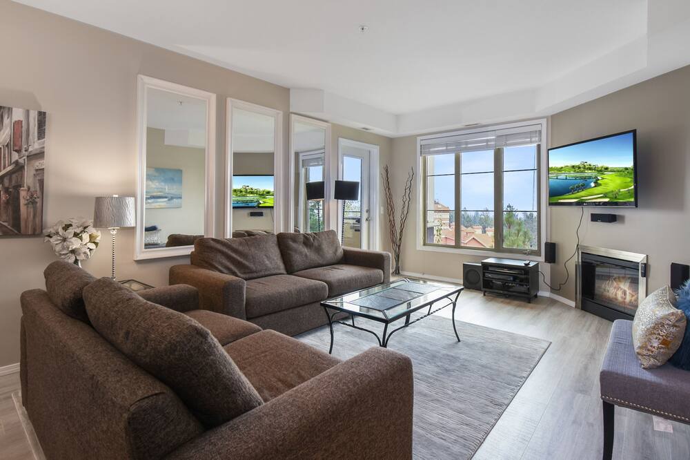Photo of Bedroom in Quail Ridge