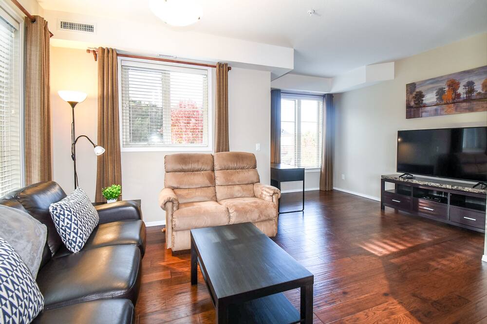 Photo of Livingroom in Quail Ridge