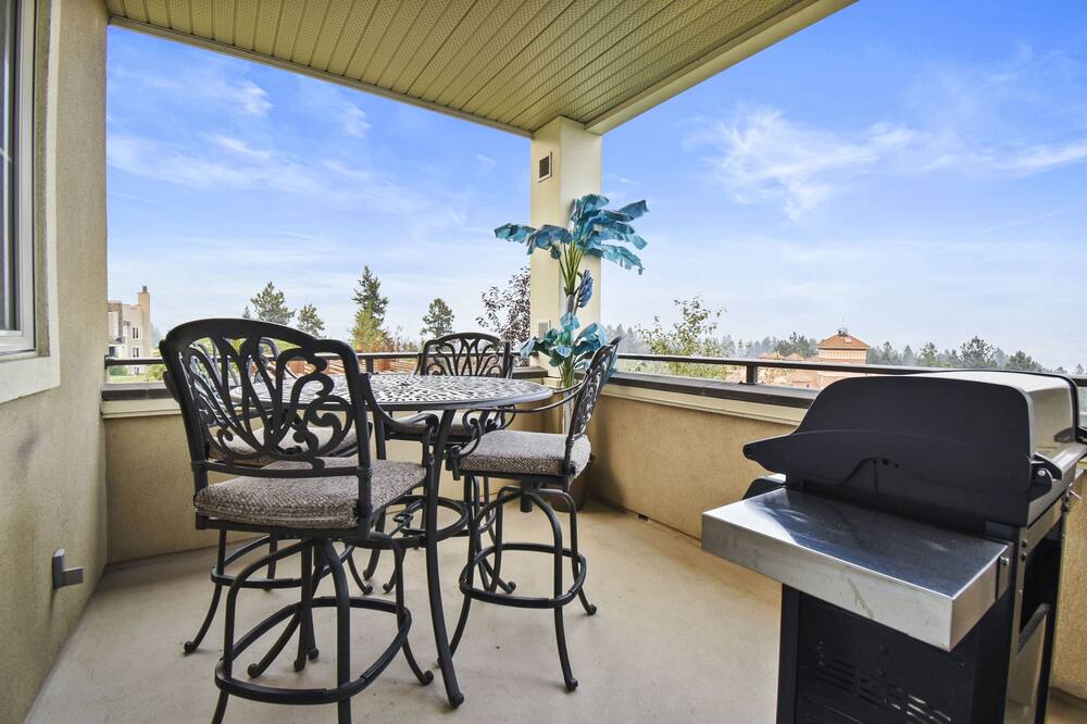 Photo of Patio Balcony in Quail Ridge