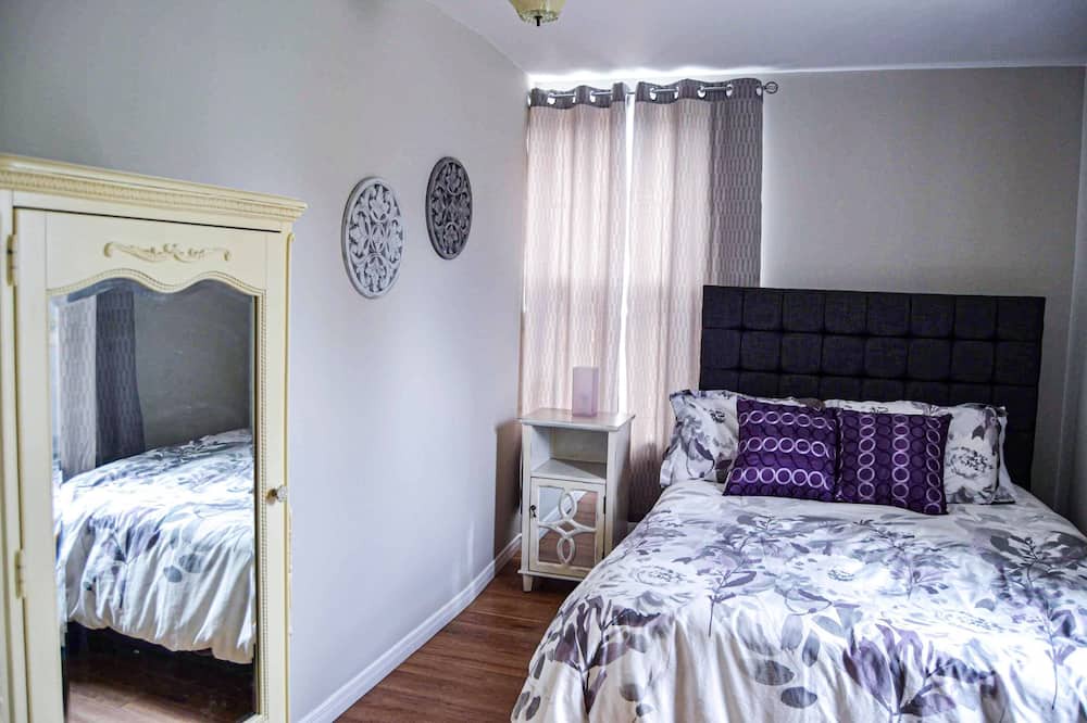 Photo of Bedroom in New Ross