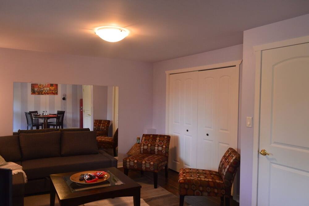 Photo of Livingroom in Trail
