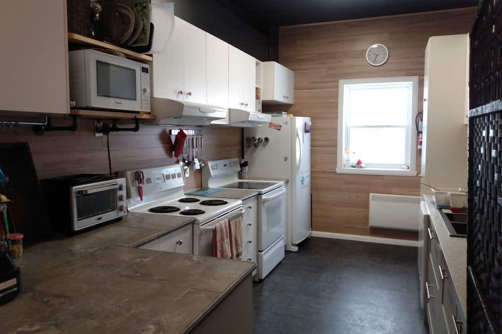 Photo of Kitchen in Charny