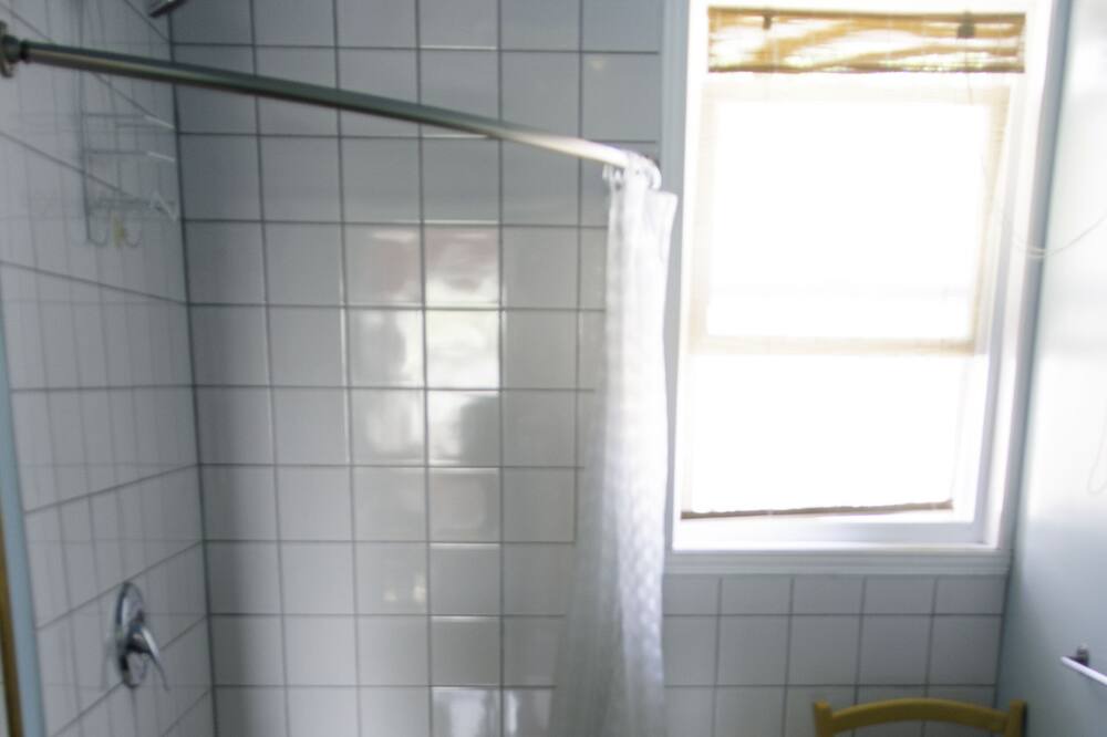 Photo of Bathroom in Charny