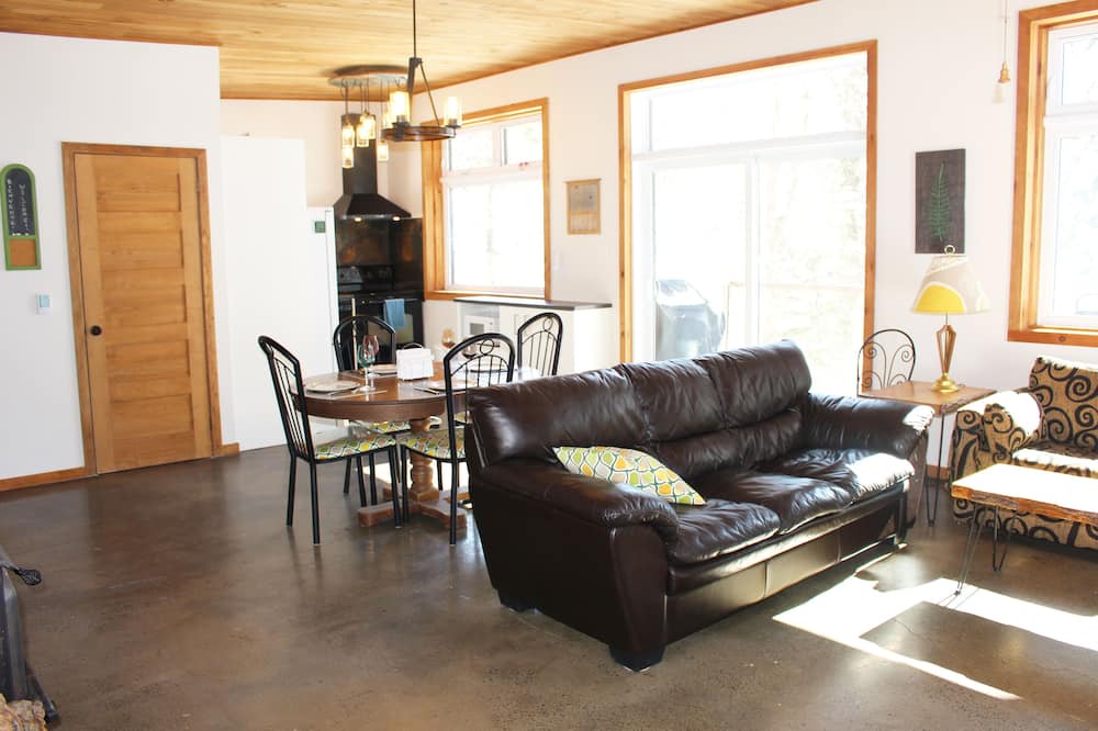 Photo of Livingroom in Gore