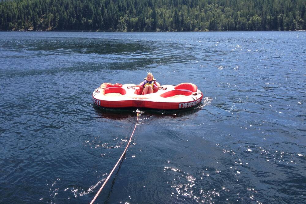 Photo of Others in Sicamous