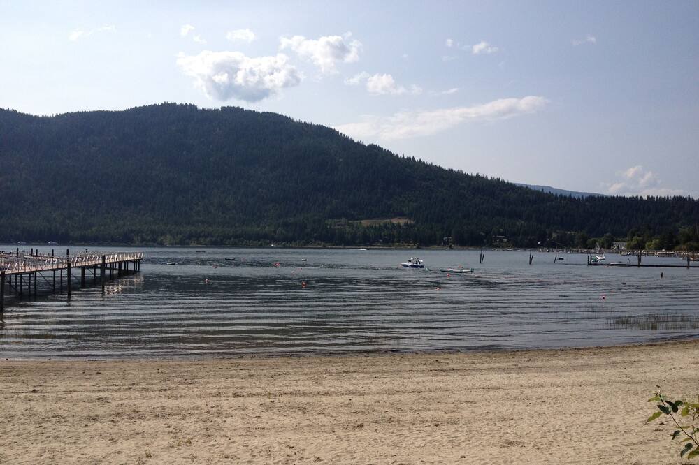 Photo of Others in Sicamous