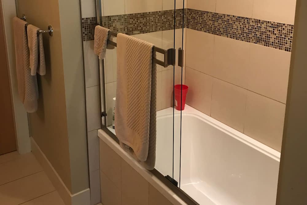 Photo of Bathroom in Sicamous
