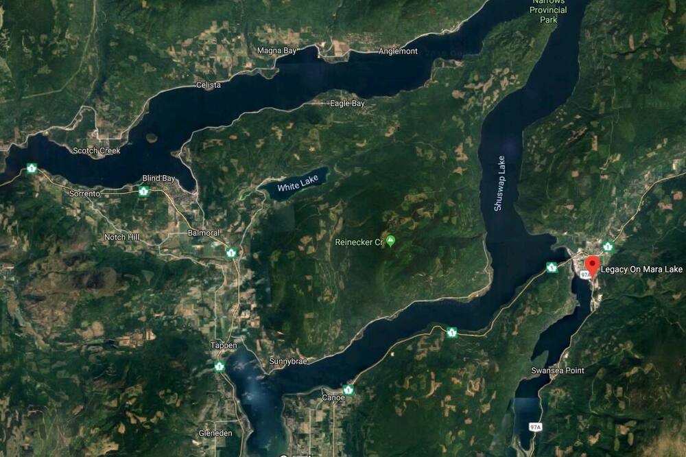 Photo of Others in Sicamous
