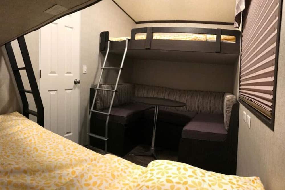 Photo of Bedroom in Washago