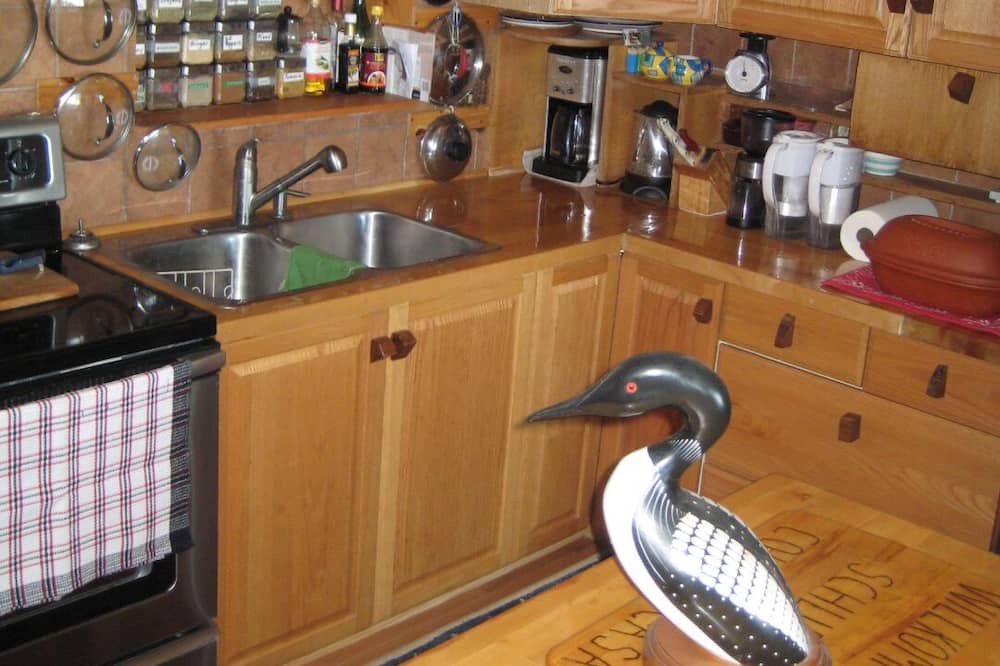 Photo of Kitchen in Grand-Remous