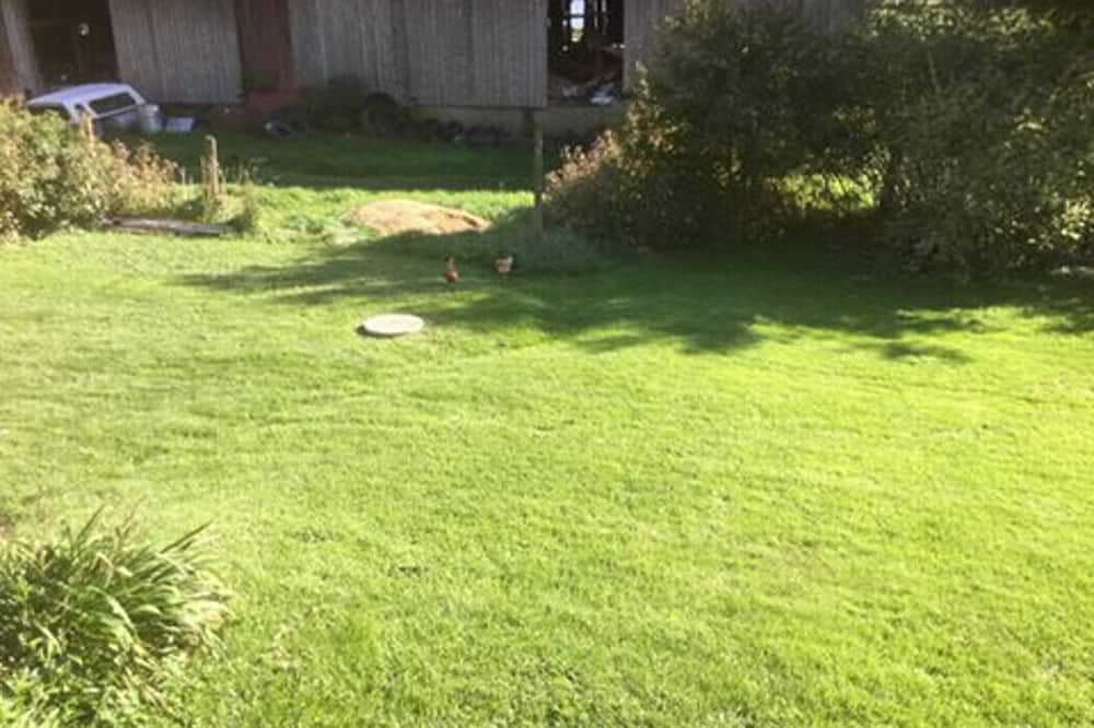 Photo of Outdoor in Brome