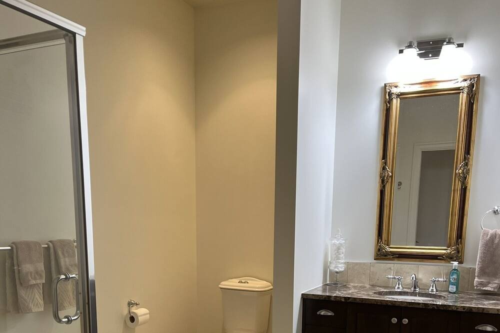 Photo of Bathroom in Bear Mountain Resort