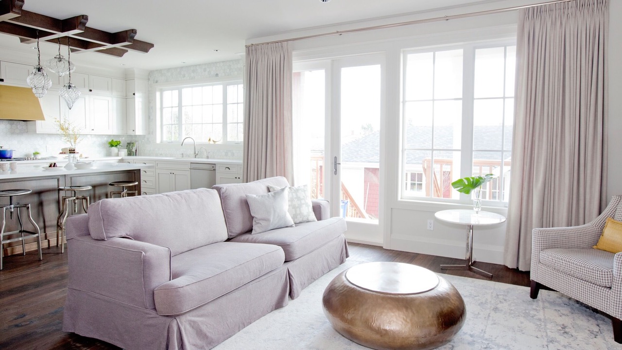 Photo of Livingroom in Riley Park-Little Mountain