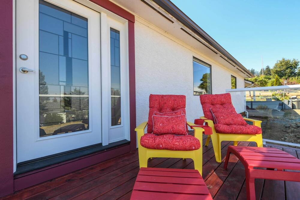Photo of Patio Balcony in Union Bay