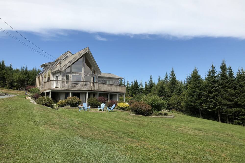 Photo of Others in East Lawrencetown