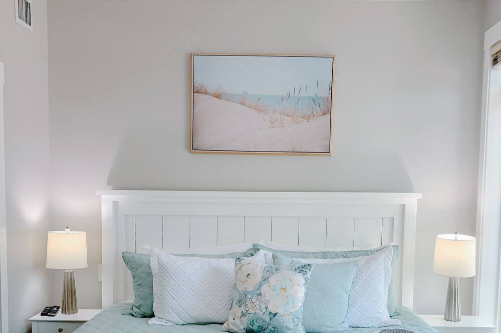 Photo of Bedroom in North End