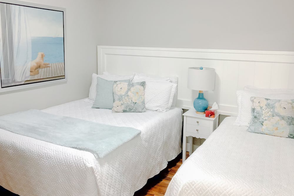 Photo of Bedroom in North End