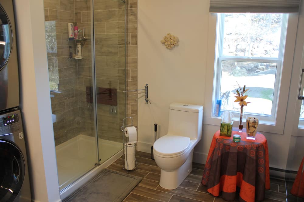 Photo of Bathroom in Southwest Cove