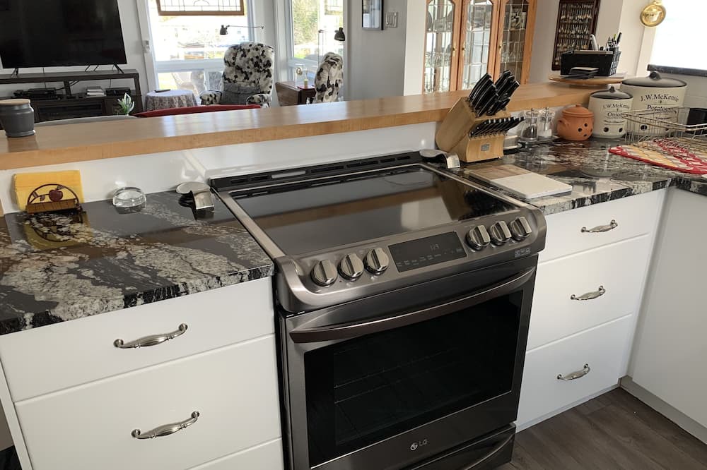 Photo of Kitchen in Southwest Cove