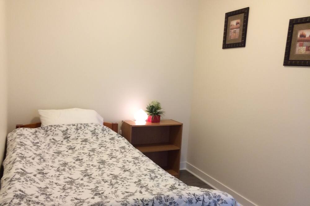 Photo of Bedroom in Brentwood