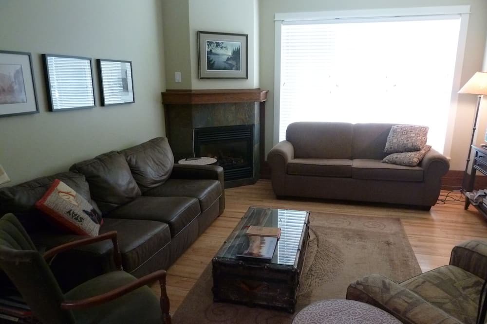 Photo of Livingroom in Nelson