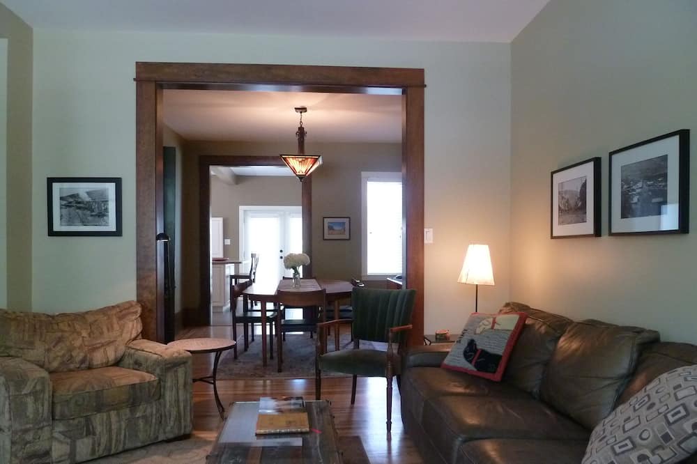 Photo of Bedroom in Nelson