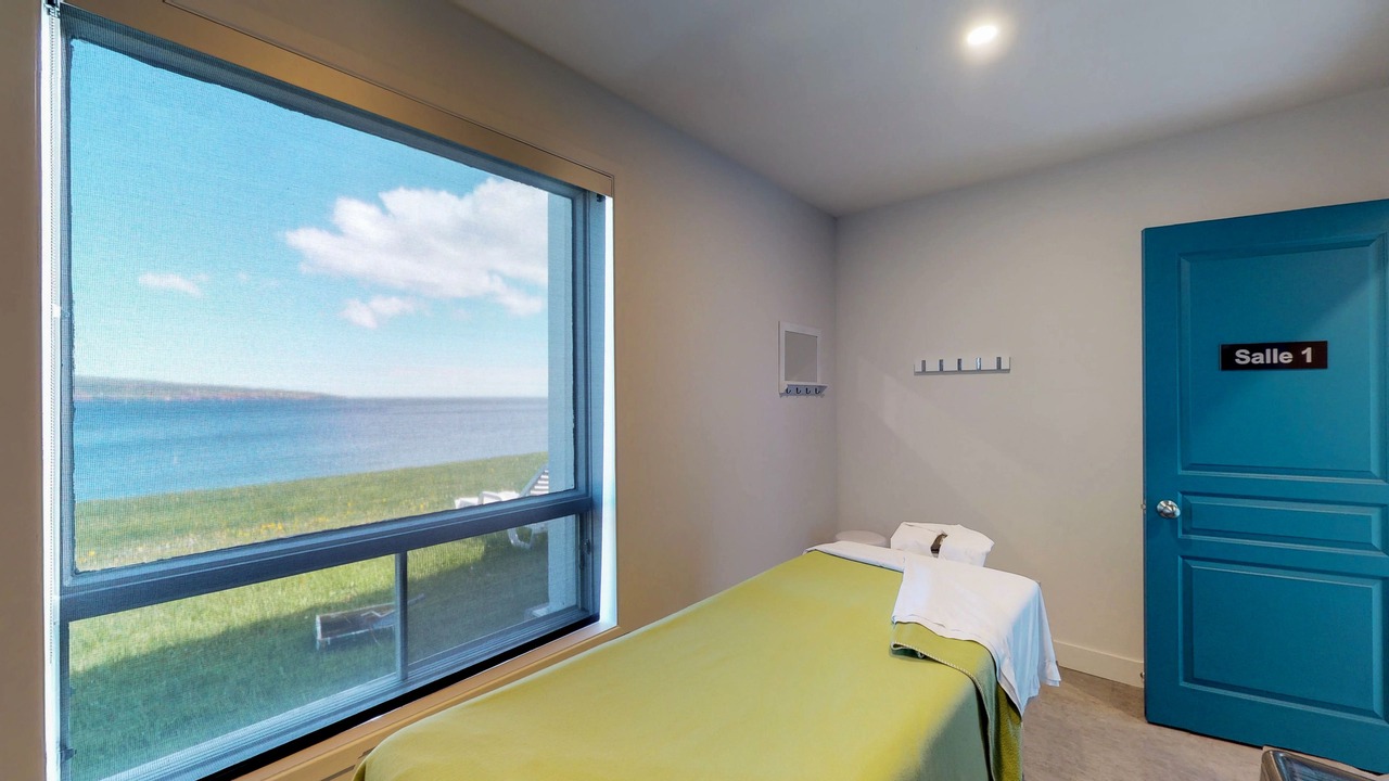 Photo of Bedroom in Perce