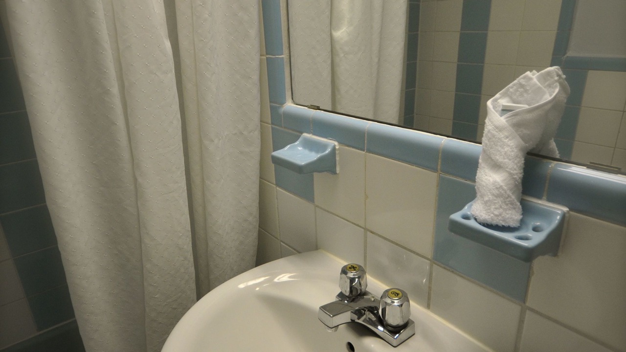 Photo of Bathroom in Dorval
