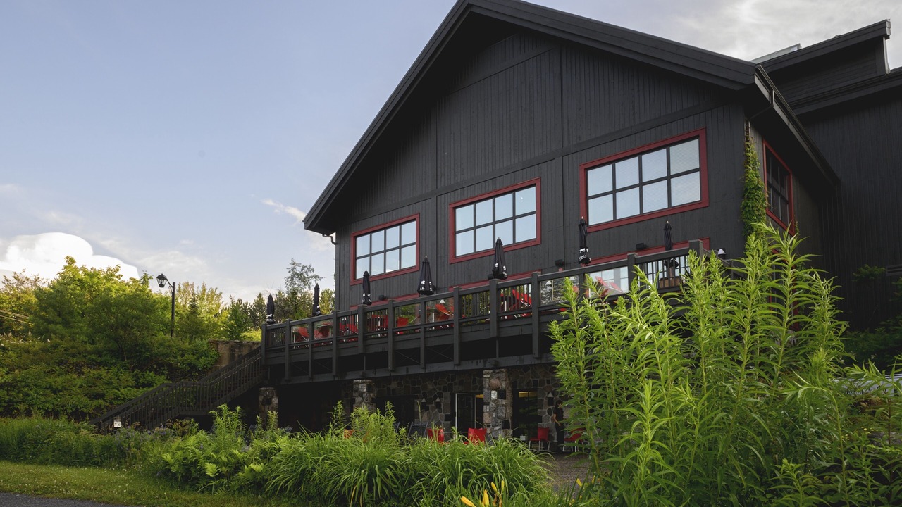 Photo of Outdoor in Sainte-Catherine-de-la-Jacques-Cartier