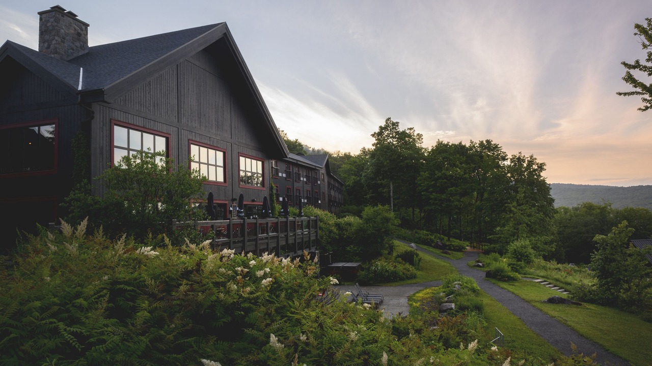 Photo of Outdoor in Sainte-Catherine-de-la-Jacques-Cartier