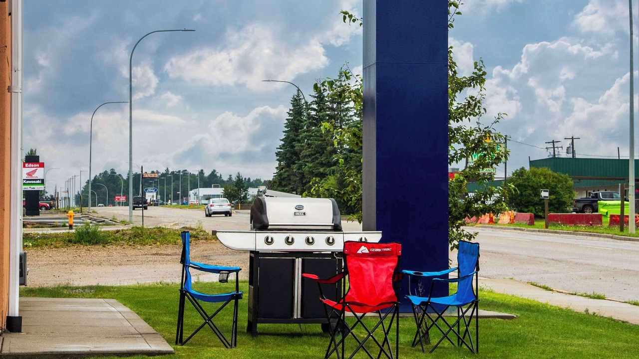 Photo of Others in Edson