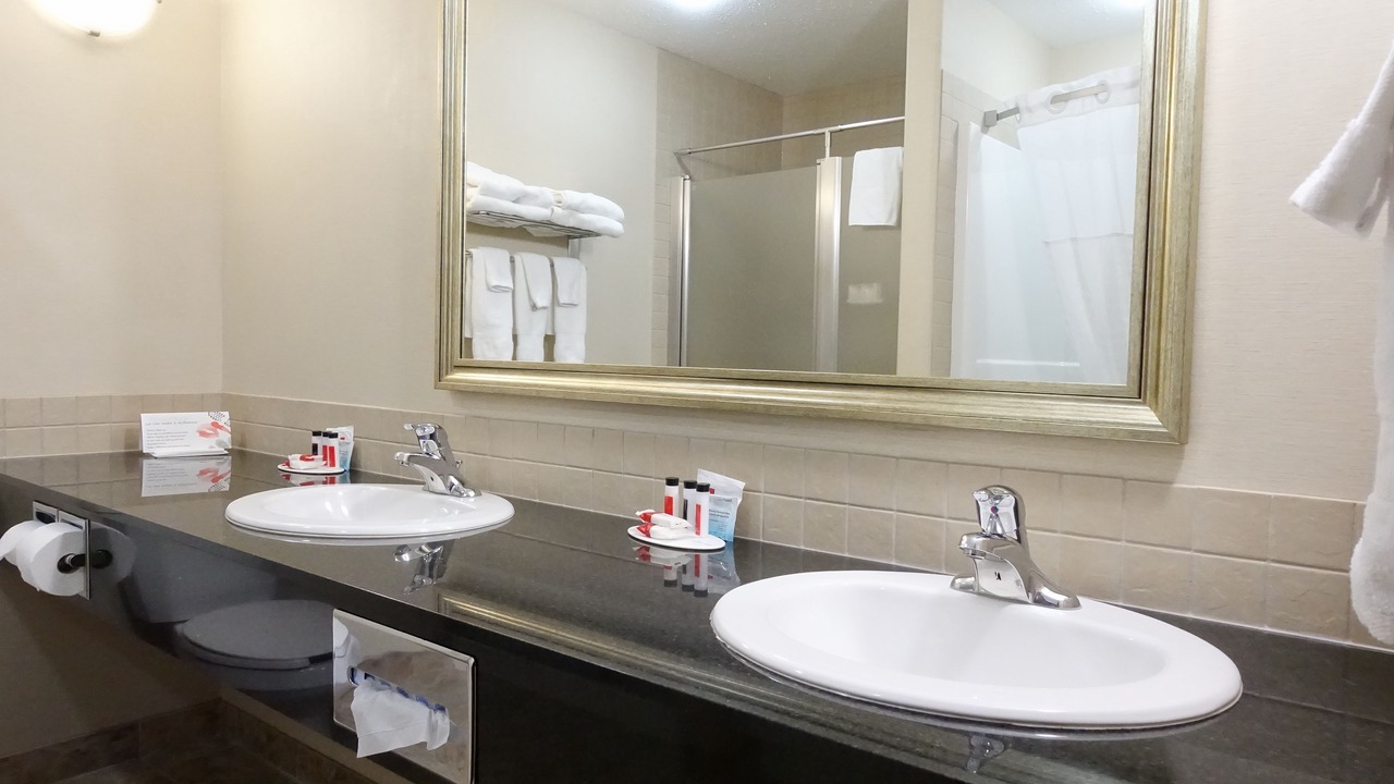 Photo of Bathroom in Weyburn