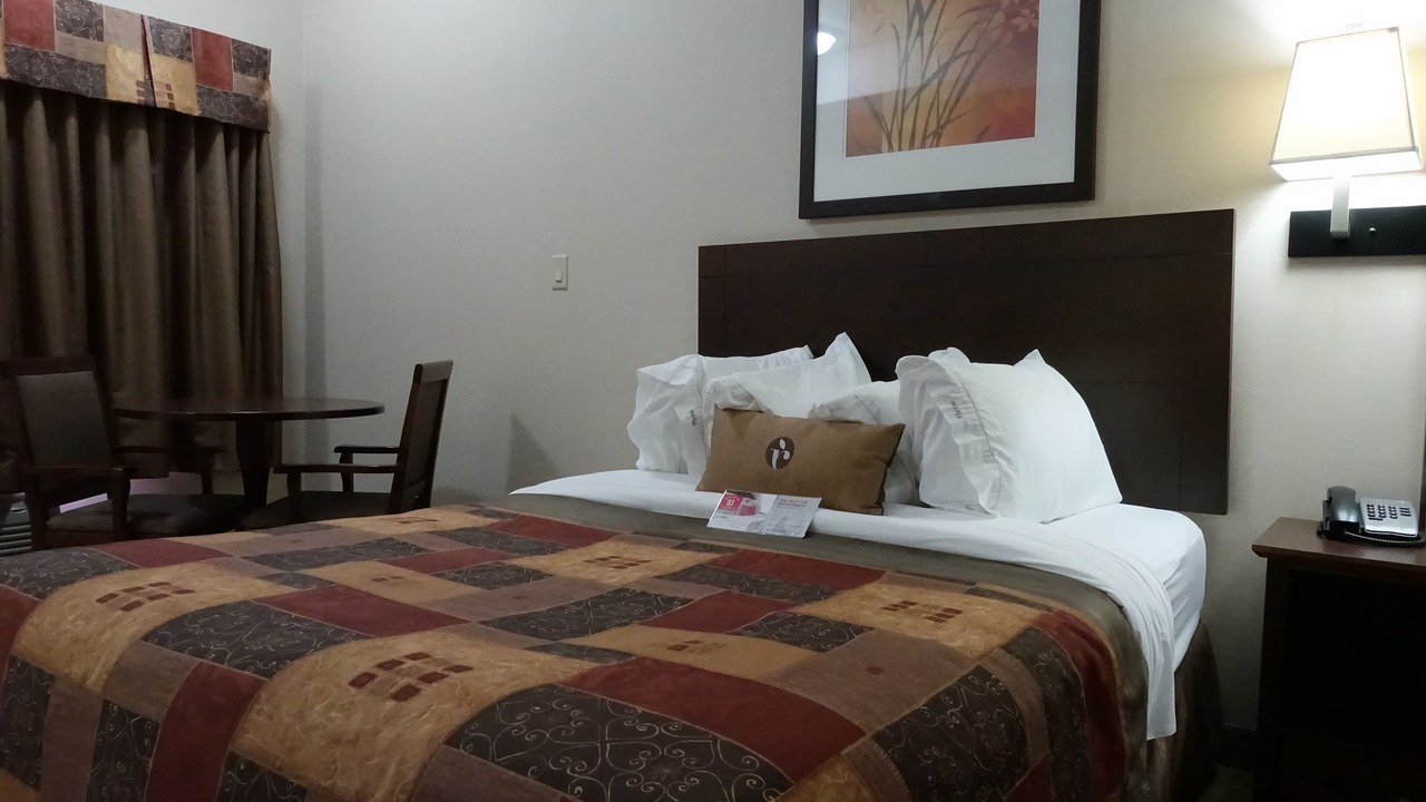 Photo of Bedroom in Weyburn