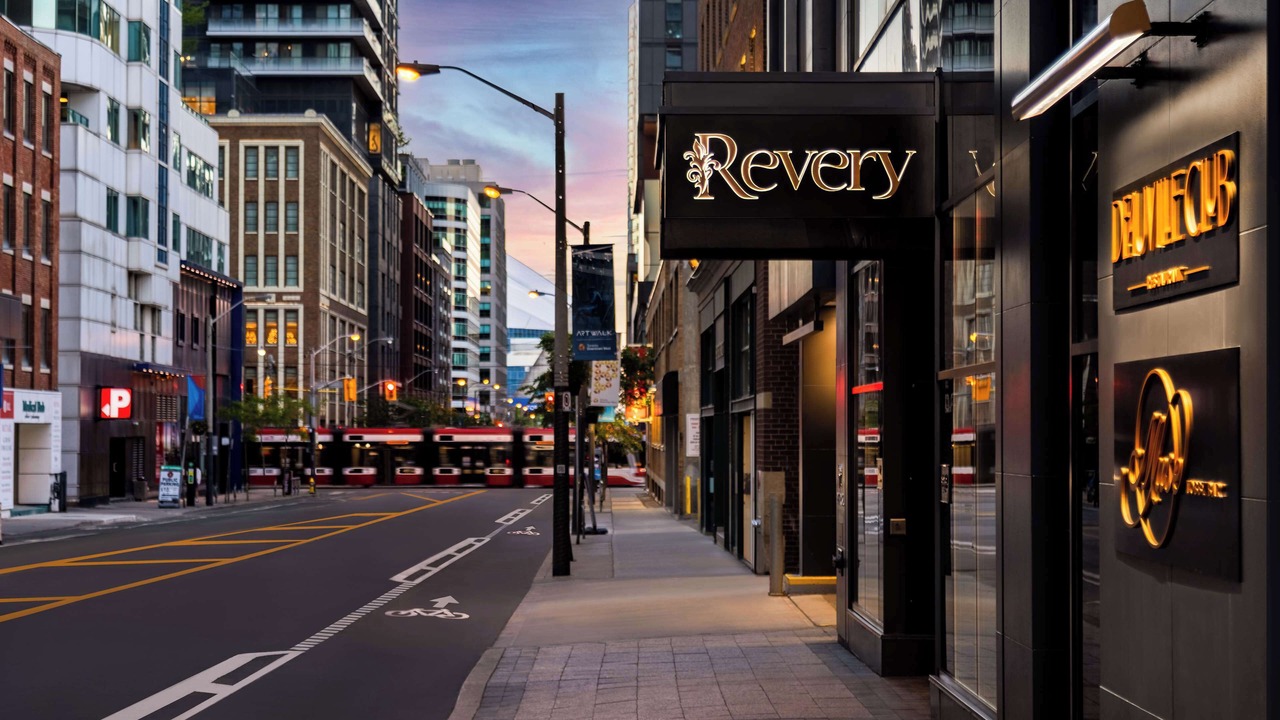 Photo of Outdoor in Fashion District