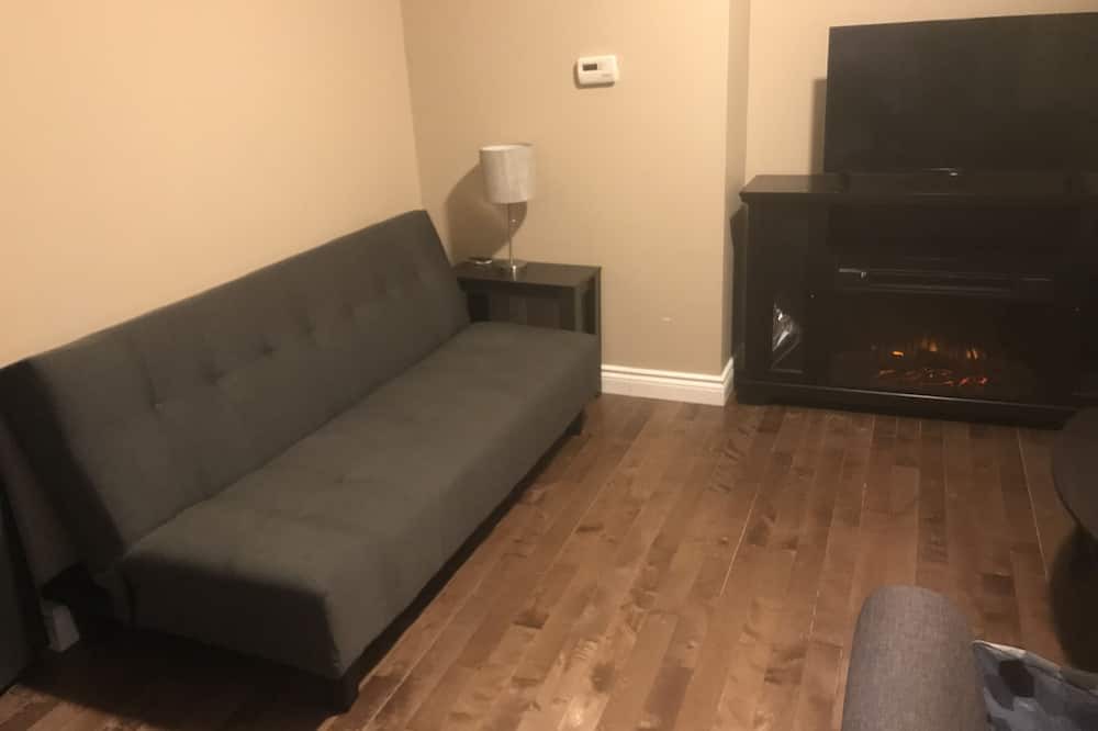 Photo of Livingroom in Downtown Niagara Falls