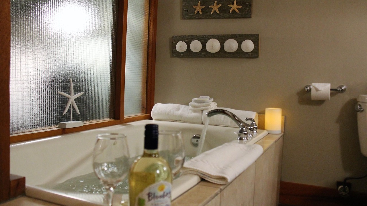 Photo of Bathroom in Ucluelet