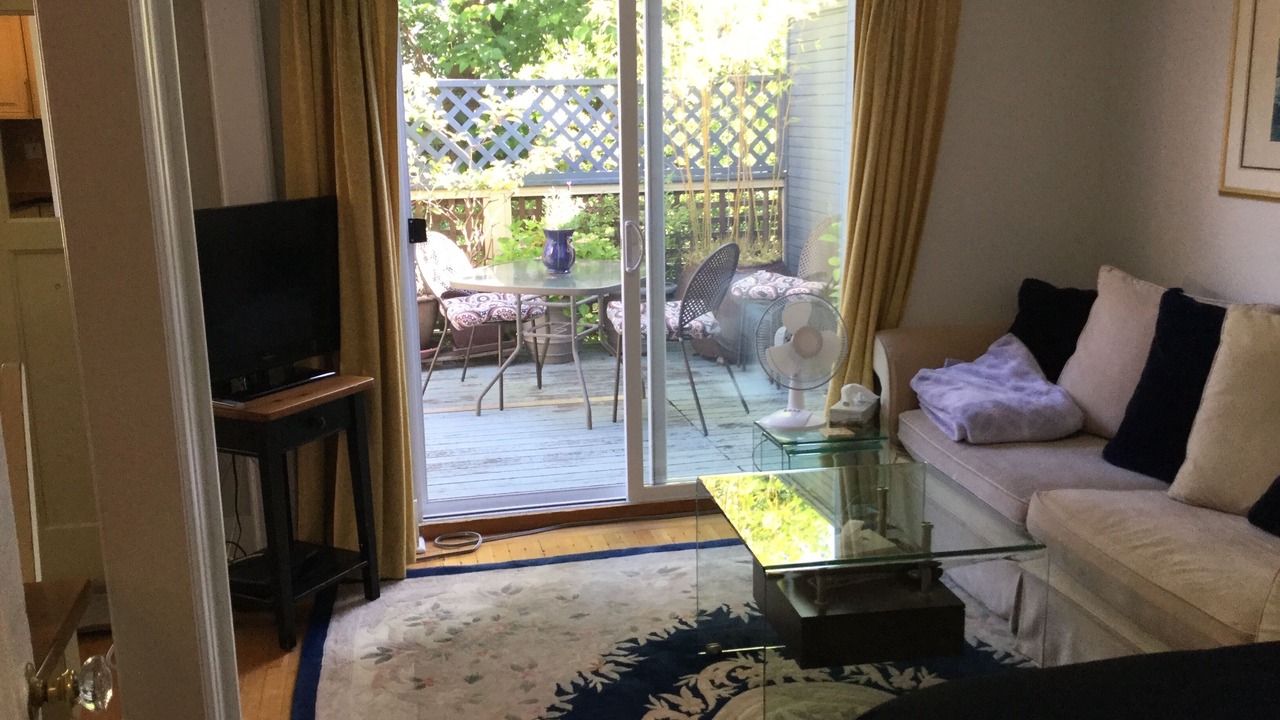 Photo of Livingroom in Kitsilano