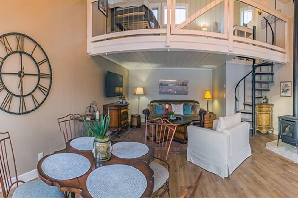 Photo of Livingroom in Tabernash