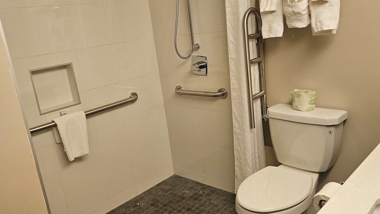 Photo of Bathroom in Spruce Grove