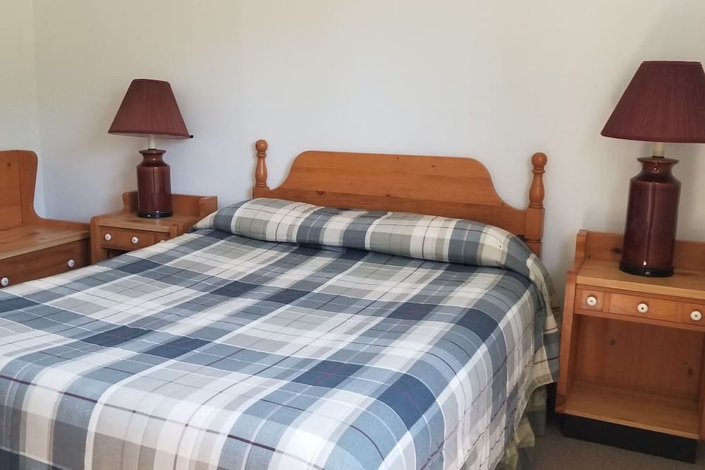 Photo of Bedroom in Edgetts Landing