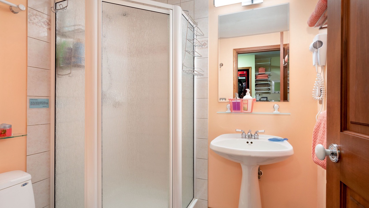 Photo of Bathroom in Village North