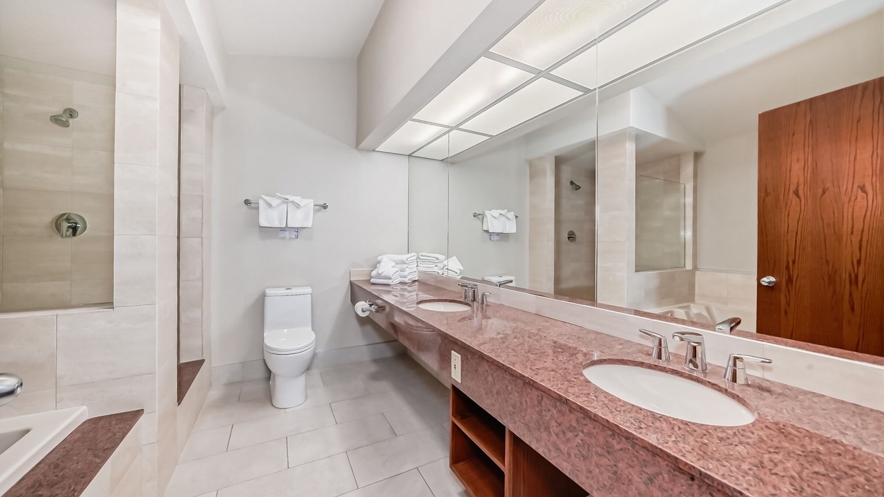 Photo of Bathroom in Jasper